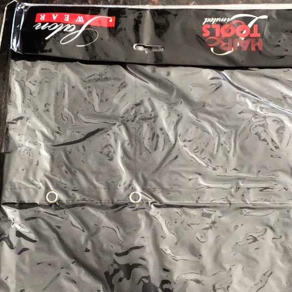 PVC Tint Apron With Pockets - Picture 5 of 5